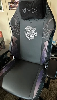 0004 Monster Hunter Secretlab 1932